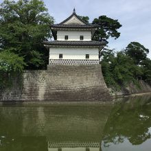 この櫓には入れます。