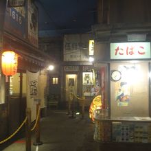 いかにも昭和っぽい町並みを演出している