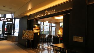 軽食を楽しめます