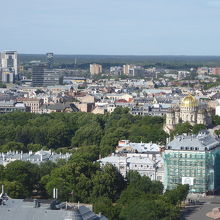 緑の多いエスプラネード公園は新市街になります