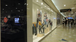 家族で洋服が揃う