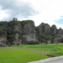 対岸より