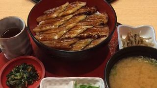 広島の穴子をSAでいただく！