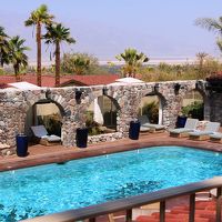 プールは夜間もＯＫ