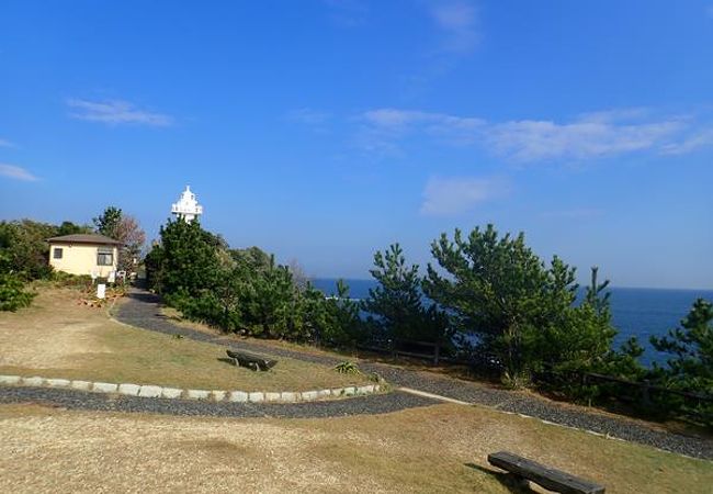 安乗埼灯台のある安乗崎にある海沿いの公園