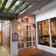 サーフサイドカフェ入口