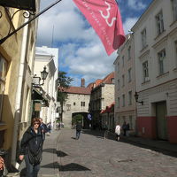 「3S」 がこちらスリーシスターズのロゴマークです