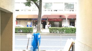 三宮高架商店街 (ピアザ神戸) 