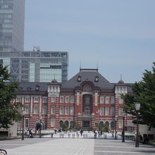 均整美の建物です。