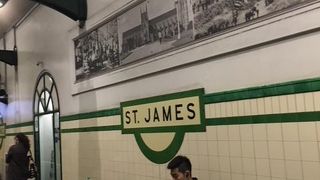 セントメアリー大聖堂へ行くために利用