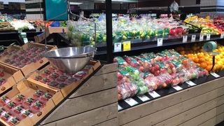 シドニーの街中のスーパーマーケット