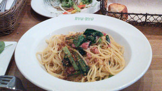 こちらが第一号店。