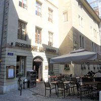 レストランのテラス席