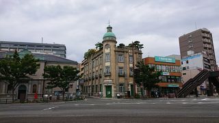 かなり立派な建物