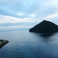 部屋からは青森湾と湯ノ島が一望