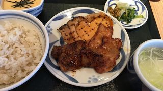 麦とろと牛タン！