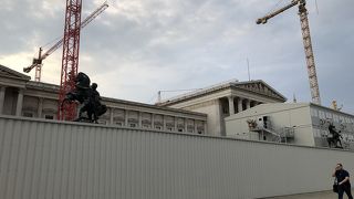 熱心にガイドしてくれます