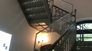 丸の内の趣きある美術館