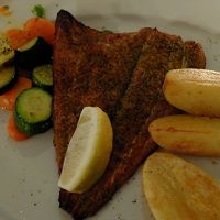 …魚の温燻製、同行者のステーキも味よく楽しめました。