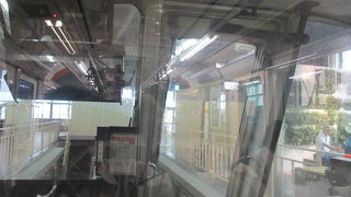 パソコンを使いにくいほど結構揺れました