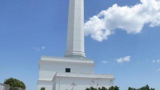 灯台前はお土産屋さん