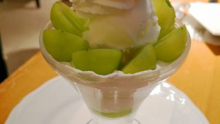 シャインマスカットパフェ