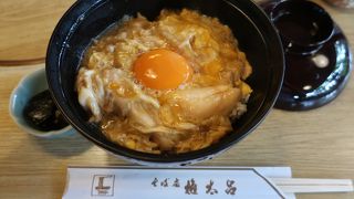 蕎麦もうどんも丼物も