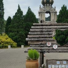 ツヴィンガー城