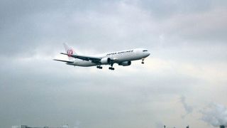 羽田～那覇 ＪＡＬの翼の空の旅その１　羽田空港離陸～江の島上空