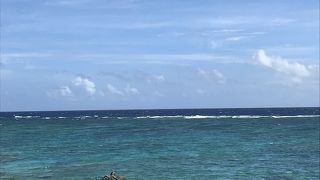 空港近くのキレイなビーチ