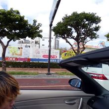タイムズレンタカーが遠くなったので グレイス沖縄でｂｍｗのオープンカーを借りました By ミシマ Grace Okinawa 那覇プレミアムラウンジのクチコミ フォートラベル
