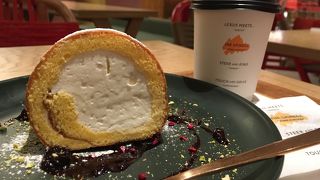 車好きじゃなくても、LEXUS MEETS ...（カフェ：THE SPINDLE）