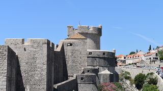 城壁の中で最も高い要塞