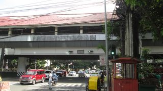 外観だけでは駅と分からない