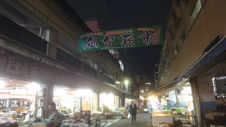 こんな場所に。