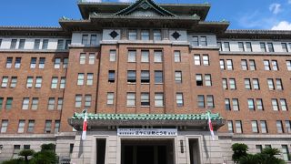 土日は入れません