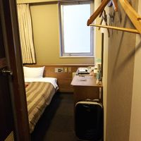 禁煙シングル（別館８Ｆ）、狭いです。