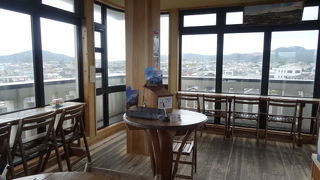 白波の看板が目印