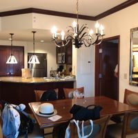 リビングから厨房