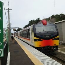 くまげら号が入線