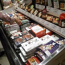 たのしみ弁当880円もありました