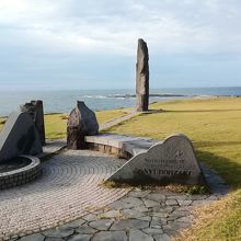 北緯40度のモニュメント