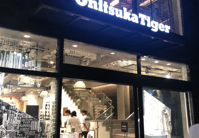オニツカタイガー 表参道店 クチコミ アクセス 営業時間 原宿 フォートラベル
