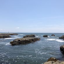 日差しが眩しい