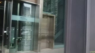 少しグレードの高いレストランが多い印象のビル