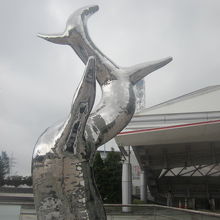 足元にはこんな作品も…。