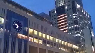 駅直結の１つの街