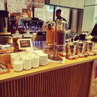 １階の朝食カフェ