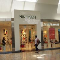 ナイン ウェスト (マイアミ インターナショナル モール店)