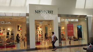ナイン ウェスト (マイアミ インターナショナル モール店)